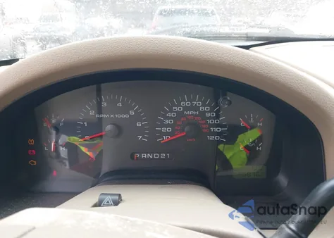 2007 Ford F-150 Lariat/Xlt z USA, uszkodzony, nr VIN 1FTPW12V47KA71115